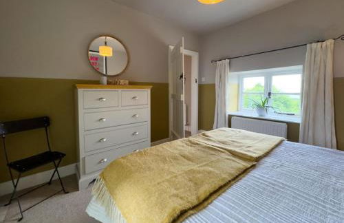 Farmhouse Feels & Peak Views - Foto 22