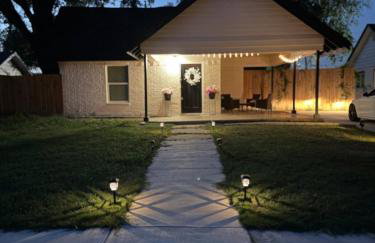 Spacious 3 bedroom 2 bath home in Downtown - Foto 57