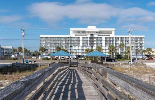 1br/1ba Sleeps 4 Near Beach w/ Breathtaking Ocean Views - Photo 36