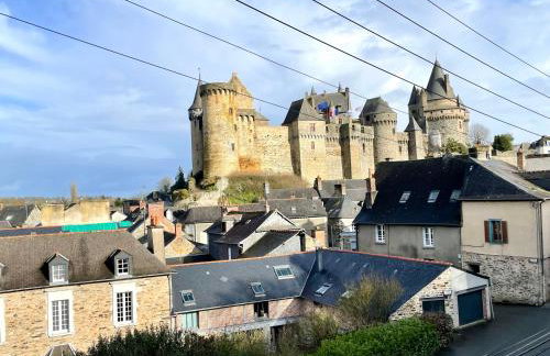 Appartement calme et cosy proche centre vue château - Foto 2