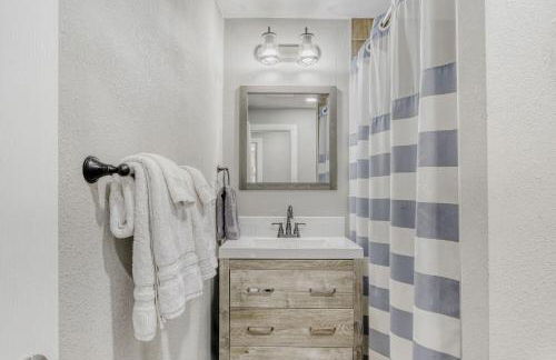 Black Hawk Getaway with Hot Tub cabin - Foto 21