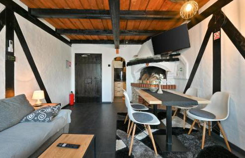 Lovely Home In Kunovec Breg With Sauna - Photo 5