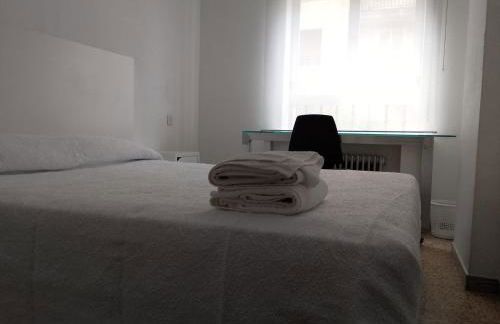 Piso Amplio en el Centro de Salamanca, TV, WiFi - Foto 8