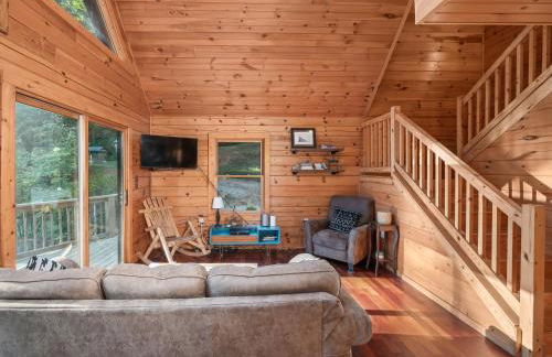 Spectacular Log Cabin Home 45 minutes to Asheville - Foto 33