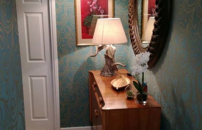 Flat - Sleeps 4 - Parking - Close to Airport - Foto 13