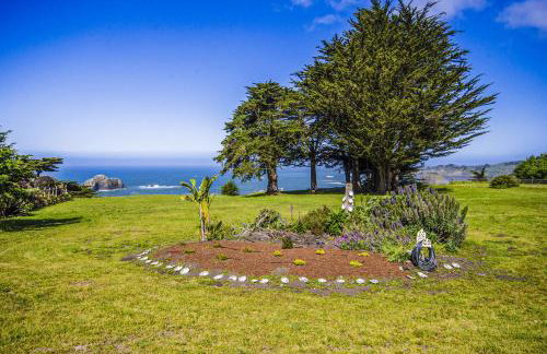 Large Oceanfront Bluff Home - Hot Tub Kids Room - Foto 4