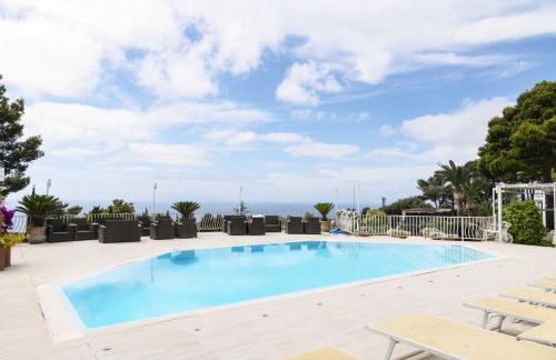 Villa con piscina con 8 camere matrimoniali ad Anacapri, by La Canostra Capri - Foto 17