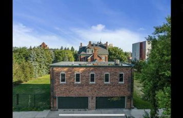 Carriage House with garage downtown - Foto 20