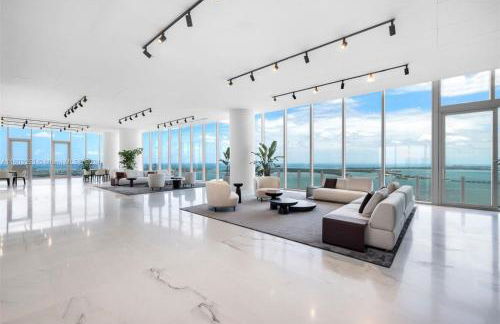 ASTON MARTIN TOWER Miami - Foto 35