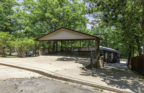 6bedrooms, ramp boat dock slips water toys, nice cove area - Foto 38