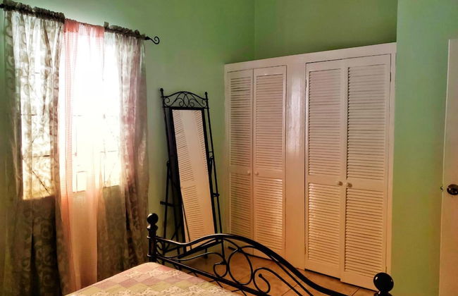 2 Bed-sleeps 4-gated Community-5 Min Town Centre - Foto 3