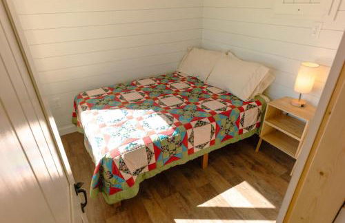 Charming Little House at Buckleberry View EV Recharge Gorgeous View Hot Tub - Foto 17