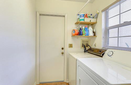 9 Mi to Caspersen Beach Lake-View Home with Porch! - Foto 17