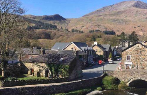 Sygun Cottage - Detached Cottage in the heart of the Snowdonia National Park - Photo 23
