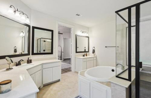 Brand New Luxury 6BD 5BA Grand Vacation Home - Foto 23