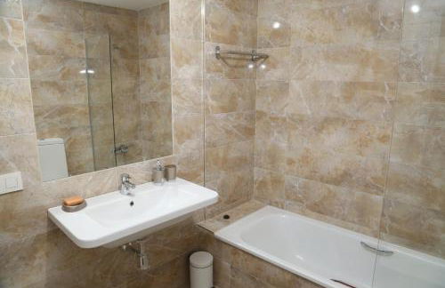 Apartamentos Turísticos Puente Romano P2 2-A - Foto 9