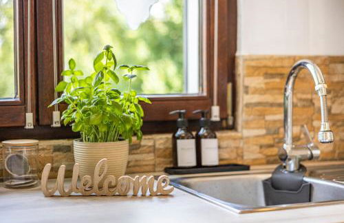 Mehr Platz als im Hotel - Ruhig & Zentral, Parkplatz, WLAN, Arbeitsplatz - Foto 12