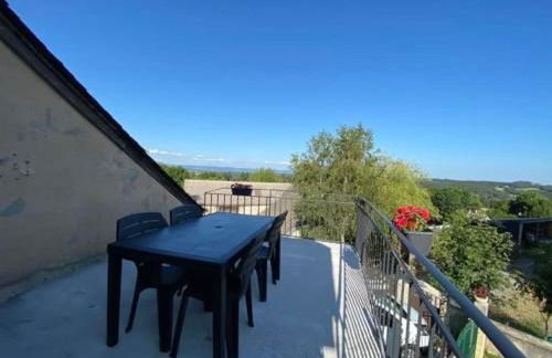 Petite maison avec terrasse - Foto 1