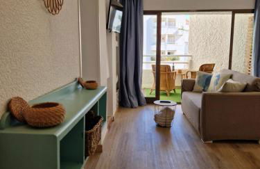 Azul - Estudio con vistas al mar, piscina y acceso directo a la playa by Redi - Photo 7