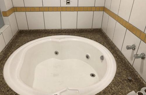 Saint Sebastian Flat 615 - Com Hidro! até 4 pessoas, Duplex, no centro - Foto 17