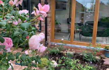 The Folly - Photo 12