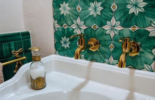 CASA PALACIO SXVIII CON PISCINA en centro histórico de SEVILLA - Photo 77