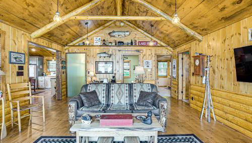 Quiet Lakefront Conover Cabin Near ATV Trails - Foto 4