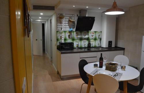 Homelikes Madrid - Photo 13