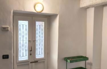 Elegant Traditional Home Steps from the Lake, with Garden and Panoramic Terrace - Photo 36