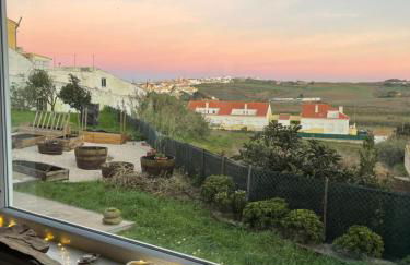 Sunny Villa Minutes from the Beach - Foto 38