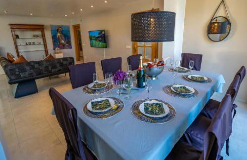 Villa Lux Gallery Familiar Piscina Privada Barbacoa Aire Acondicionado - Foto 15