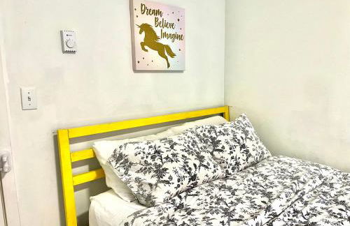 Private Room with own Bathroom 10 Minutes Walk to University of Washington - Foto 5