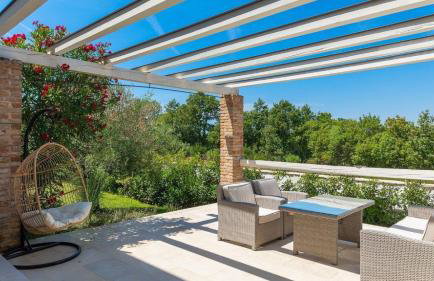 Rustic Villa Peran with outdoor pool in Tinjan - Foto 3