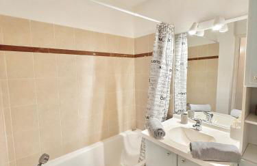 T2 Moderne - Parking - St-Martin-du-Touch - Foto 8