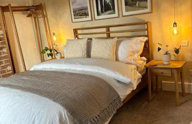 Cozy 3-Bed Cottage with Hot Tub - Foto 5