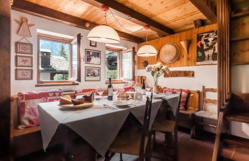 Parcheggio-Camino-8pax - Chalet immerso nella Natura - Foto 9