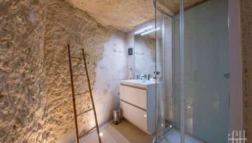 La Troglo - Maison typique de notre région - Photo 5, Shower