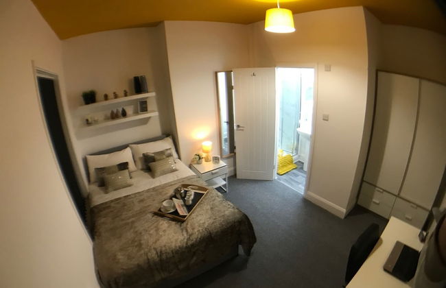 Townhouse @ 87 Walthall Street Crewe - Photo 6