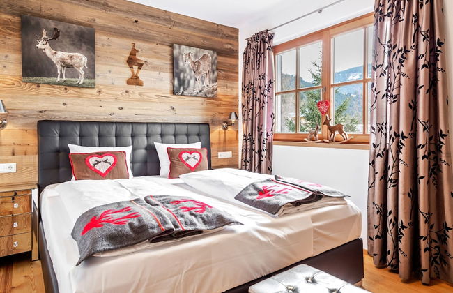 Unique & Exclusively Furnished Chalet near Ski Lift - Foto 4