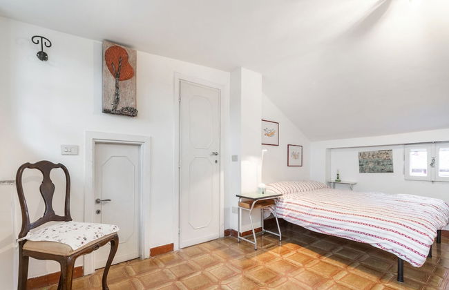 Beautiful Holiday Home in Ardea With Garden - Foto 10