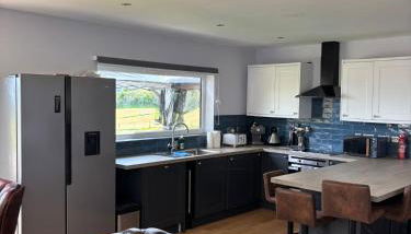 Luxurious, Unique & Elegant Cottage with Hot Tub - Foto 3