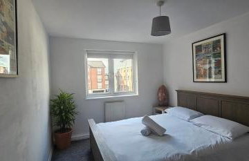 Perfect for WMC, principality stadium and Utilita Arena - Foto 7