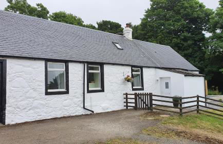 Dairy Cottage with sea views - Foto 1