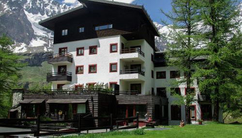 Contemporary Apartment in Breuil-Cervinia near Ski Area - Foto 5