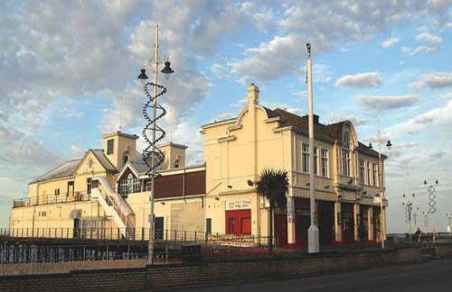 The Annexe - Pagham - Photo 22