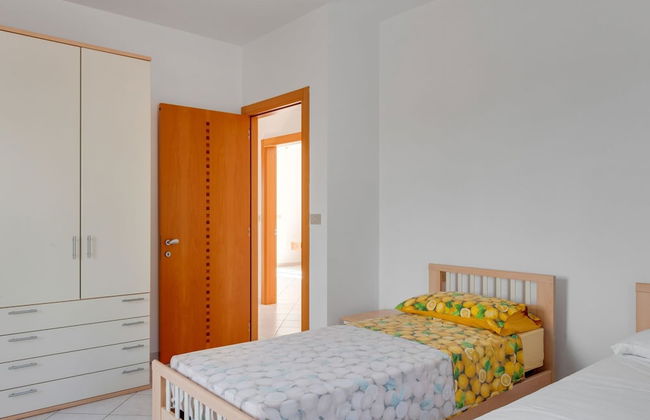 Belvilla by OYO Villa Intera 12 Pax - Photo 1