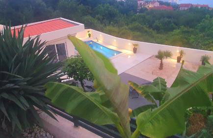 Luxury Villa with Jacuzzi and Swimming pool - Foto 14