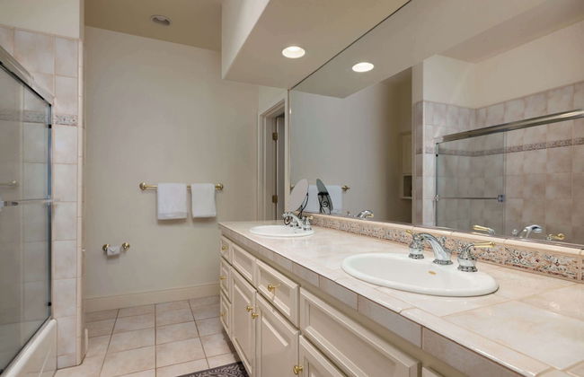 Perfect Basecamp for Mt. Bachelor With Hot Tub - Photo 12