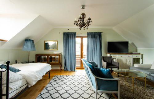 Dom nad jeziorem z prywatnym pomostem i lodka - Wifi i parking w cenie - Foto 35