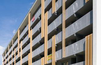 Golden Star Apartment - Photo 2